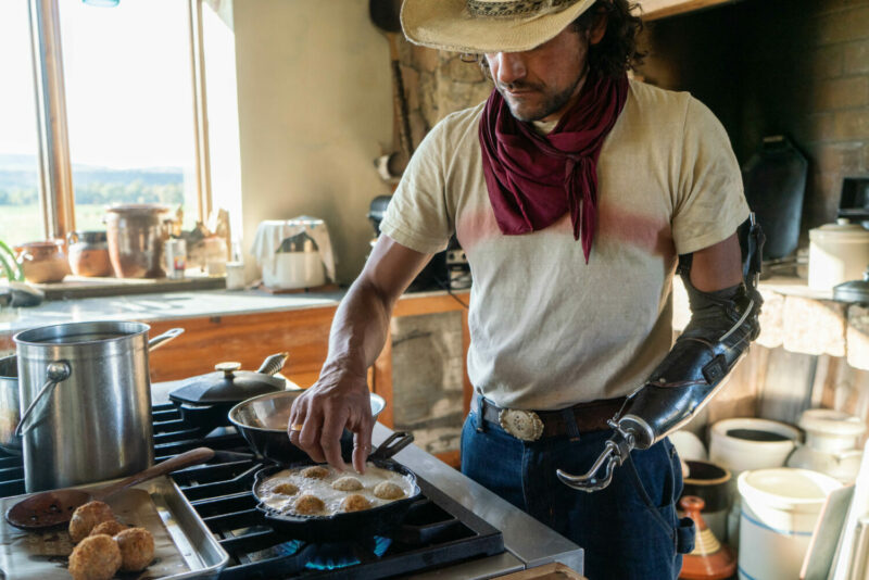 Eduardo Garcia making carp coquettes