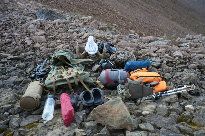 Contents of a Women's METCALF 100, all spread out